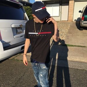 Meet your Posher, Cassandra